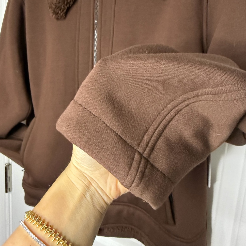 NWT Athleta Westbound Sherpa Chocolate Brown Jacket, size M - Picture 4 of 9